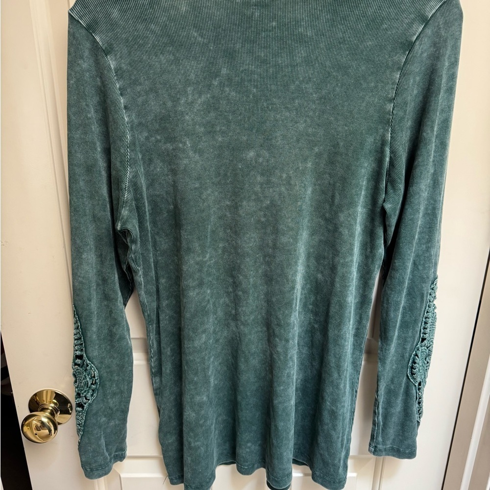 Ribbed Crochet Long Sleeve Top - Picture 6 of 8